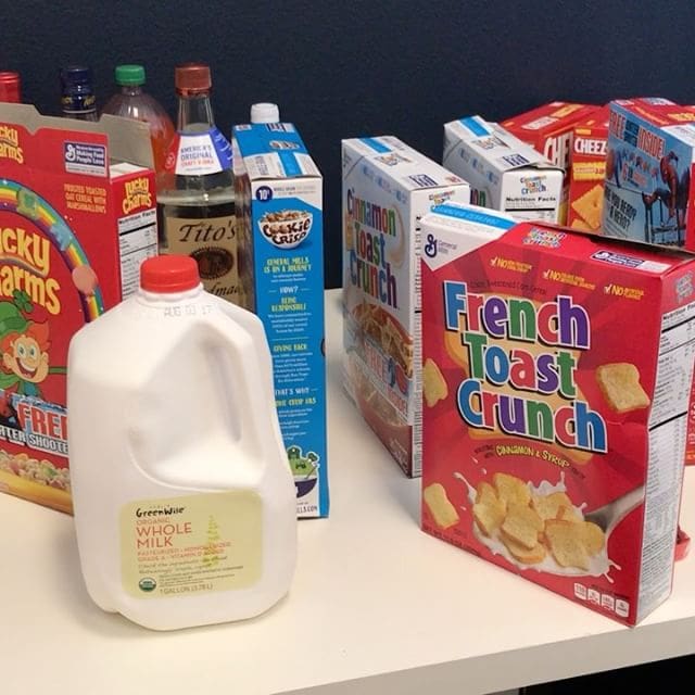 Breakfast cereal buffet